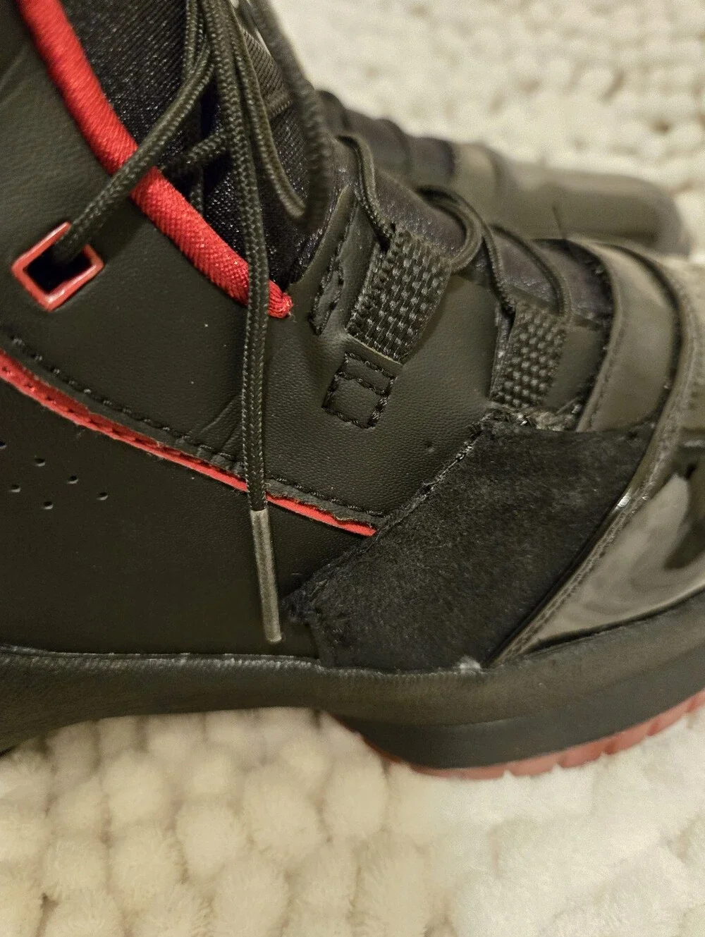 Jordan 19 RetroBred CDP (2008) Size 11.5